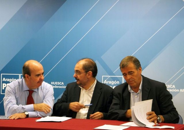 Gapar Zarrías, en Huesca: «No toleraremos que el PP culpe a los ayuntamientos de los problemas económicos del país»