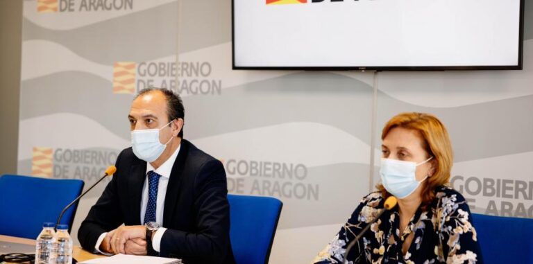 Las mascarilla también es obligatoria para los pacientes en sala de espera en Aragón Salud_RondaSomontano