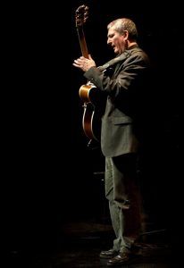 Alfons Enjuanes.