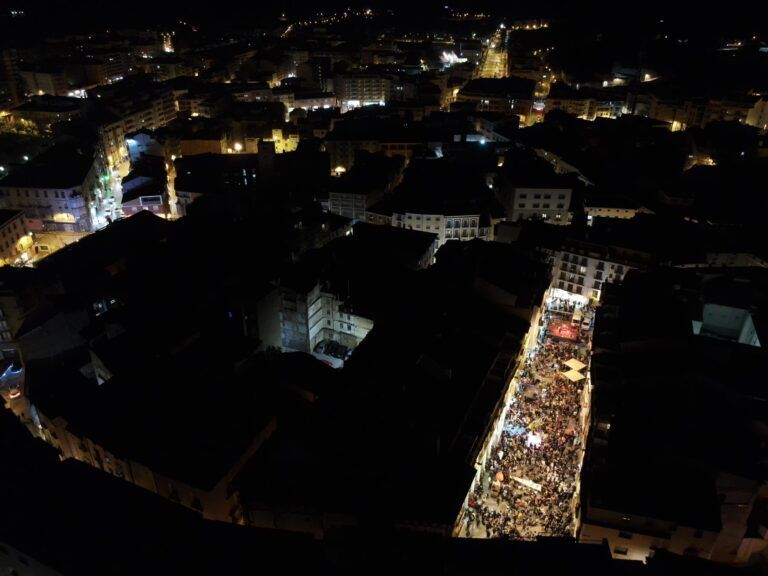 Multitudinario Carnaval en Barbastro carnaval barbastro