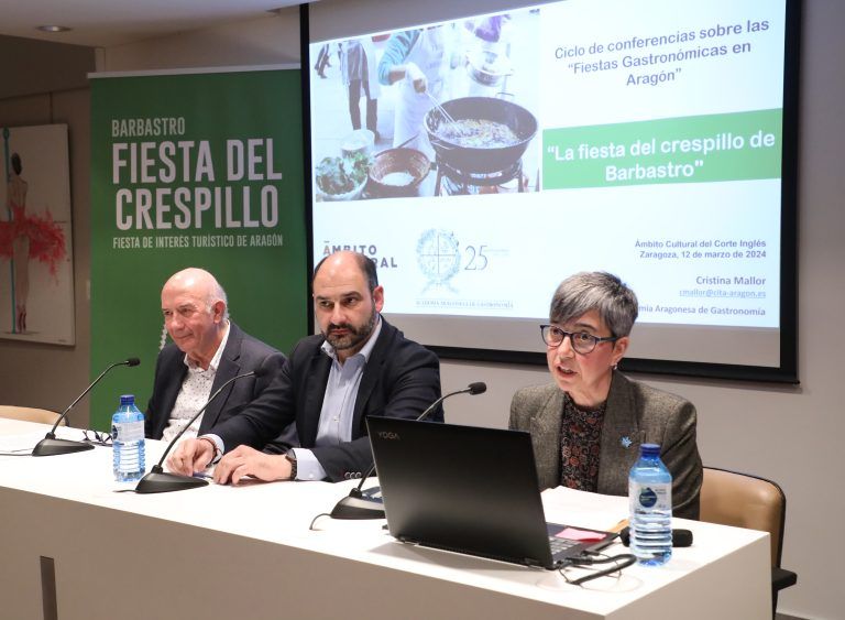 La Fiesta del Crespillo de Barbastro se promociona en Zaragoza
