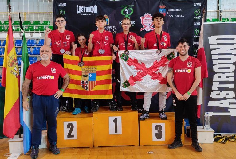 La Escuela Kickboxing de Barbastro suma 9 medallas en Laredo Escuela Kickboxing Barbastro.