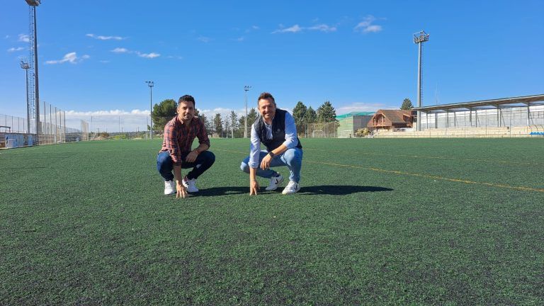 Barbastro adjudica la renovación del césped artificial de los campos de fútbol 7 y 11 campos de futbol 7 y 11 Barbastro
