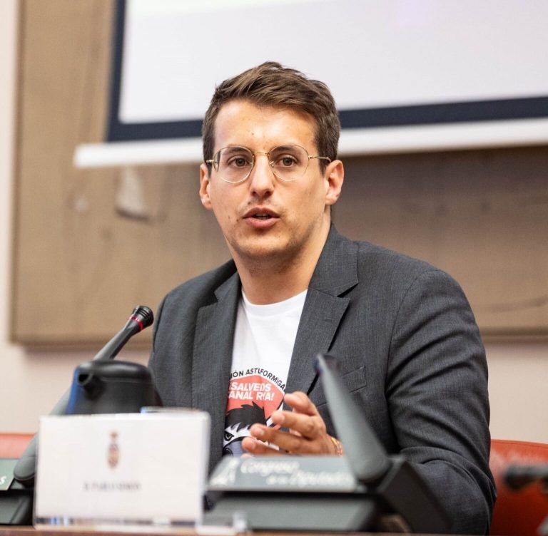 Jorge Pueyo defenderá el martes en el Congreso el Cercanías hasta Huesca Jorge Pueyo.