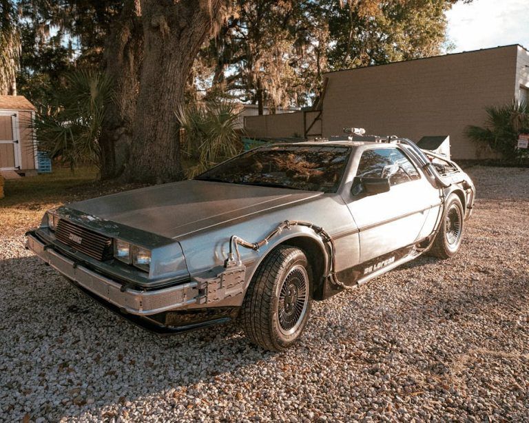 Por qué es icónico el DeLorean DMC-12 DeLorean