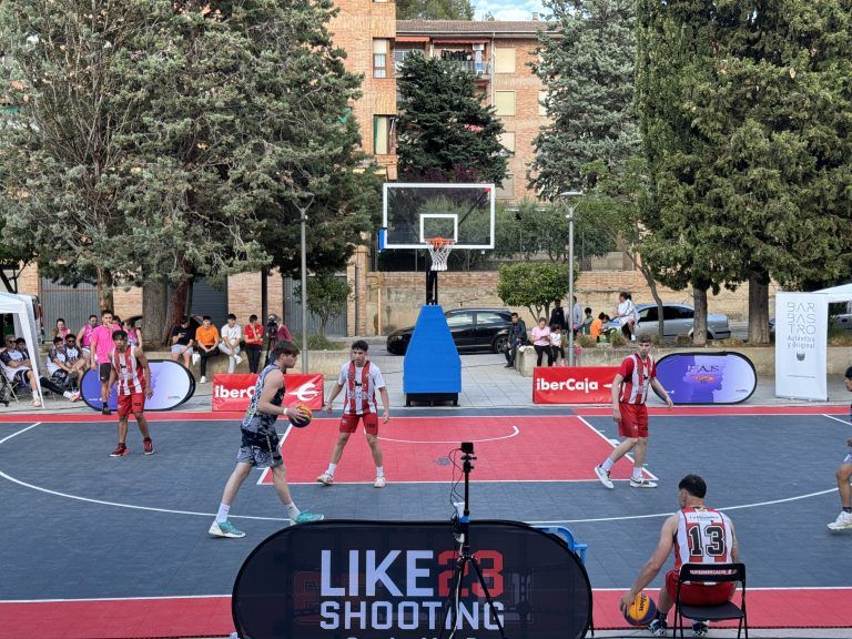 Barbastro inicia el circuito 3 x 3 de baloncesto en Aragón Baloncesto 3 x 3 Barbastro_RondaSomontano.