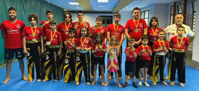 La Escuela Kickboxing Barbastro destaca en el Campeonato de Aragón Infantil-Cadete-Junior en Binéfar Escuela Kickboxing Barbastro