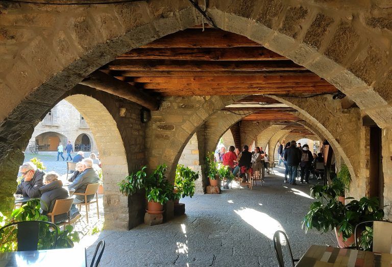Aínsa registra unas cifras de turismo históricas durante el mes de mayo Turismo Aínsa en mayo