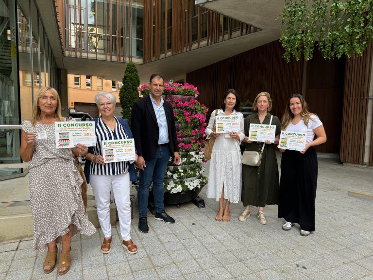Binéfar entrega los premios del II concurso de adornos florales «La primavera en Binéfar» Primaver binefar