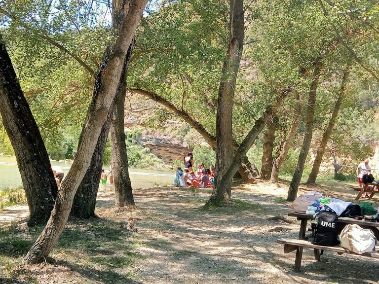 El Salto de Bierge inicia la temporada de baños Salto de Bierge.