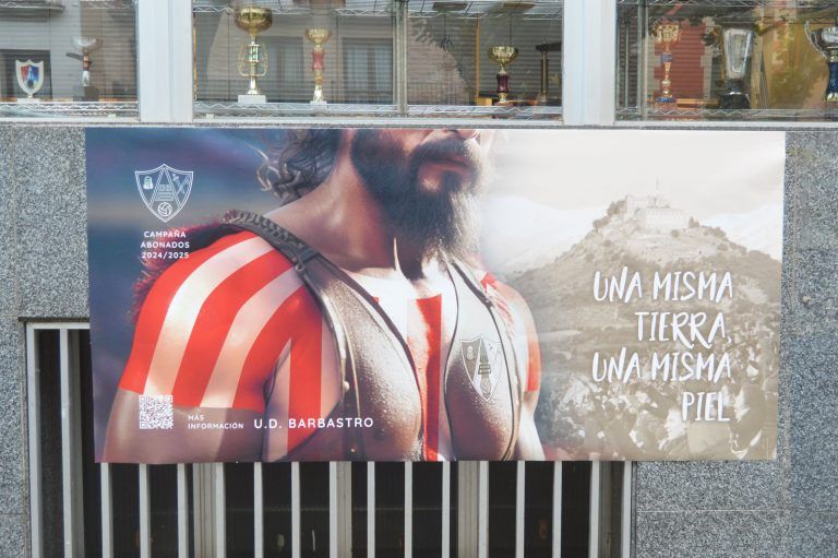 «Una misma tierra, una misma piel», nueva campaña de abonados de la UD Barbastro ud barbastro