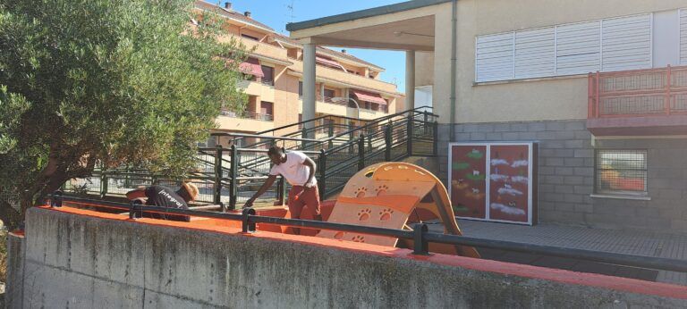 El Ayuntamiento de Barbastro invierte 18.000 euros en trabajos de mantenimiento en los colegios públicos Barbastro trabajos de mantenimiento