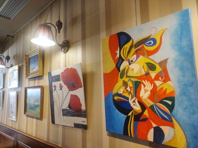 Exposición de pintura de los alumnos del Hogar de Personas Mayores de Barbastro exposicion tercera edad barbastro