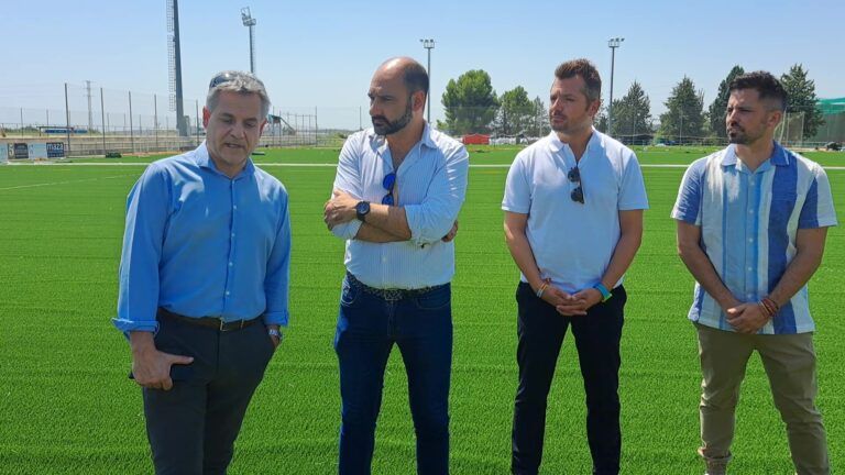 El campo de césped artificial acoge un amistoso entre la UD Barbastro y el Lleida Esportiu este 24 de agosto Amistoso Barbastro Lleida