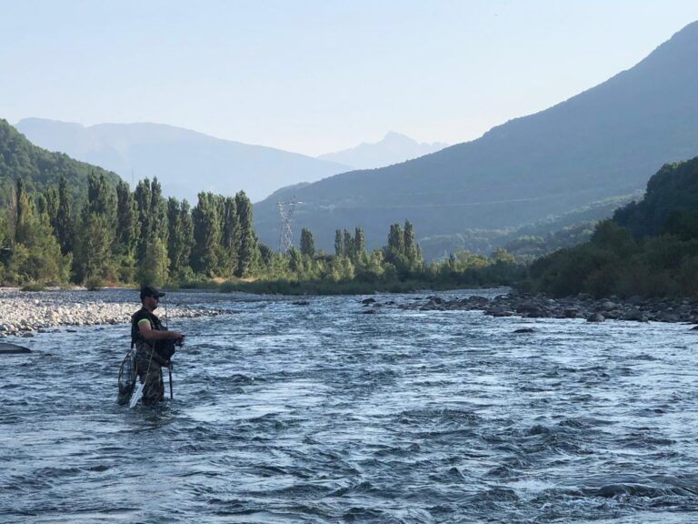 Disputado el social de lance en el coto de Labuerda Pesca_RondaSomontano