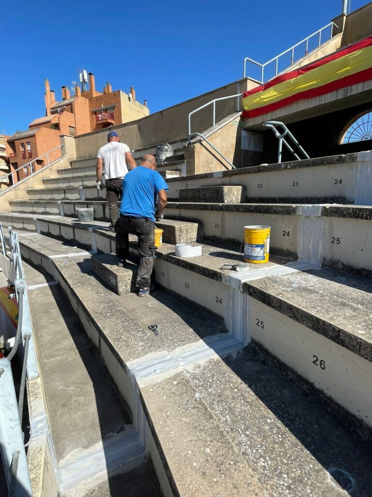 En marcha los trabajos de impermeabilización en la Plaza de Toros PlazaToroBarbastro_RondaSomontano