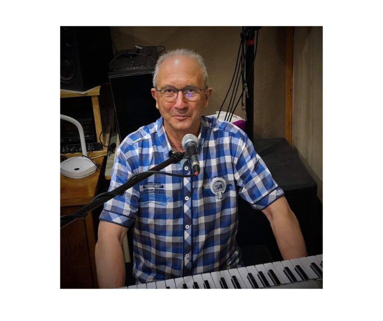 Fallece Daniel Ribera Soler, componente de la mítica IV Dimensión de Barbastro Fallece Daniel Ribera Soler