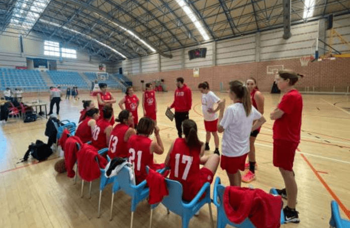 Unión Basket Barbastro duplica las inscripciones en el equipo «UBB Mamis» UBB Mamis