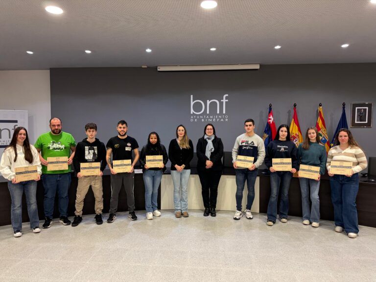 Binéfar entrega 19 becas a deportistas con proyección Binéfar becas deportistas proyección