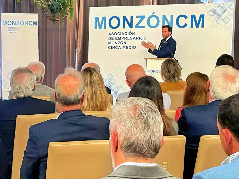 Claver destaca que el impacto económico de los fondos europeos supera los 9 millones de euros en Monzón Claver Monzón