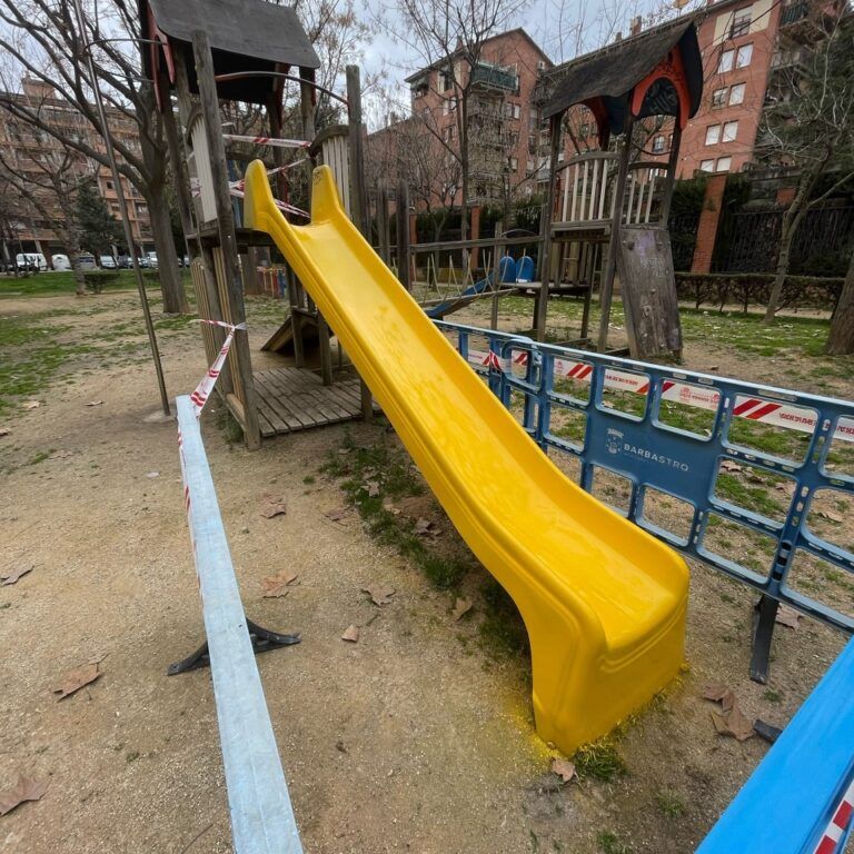 Barbastro destina 50.000 euros a la mejora de los parques infantiles municipales plan parques infantiles Barbastro