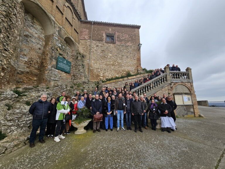 El monasterio de El Pueyo acogió el XIX Encuentro de Cofradías y Hermandades de la Diócesis Barbastro-Monzón Encuentro Cofradías Monasterio Pueyo