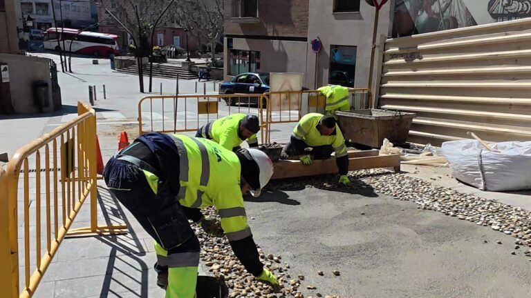 La reurbanización de las calles Palacio y San José de Calasanz de Barbastro avanza según lo previsto reurbanizacion barbastro