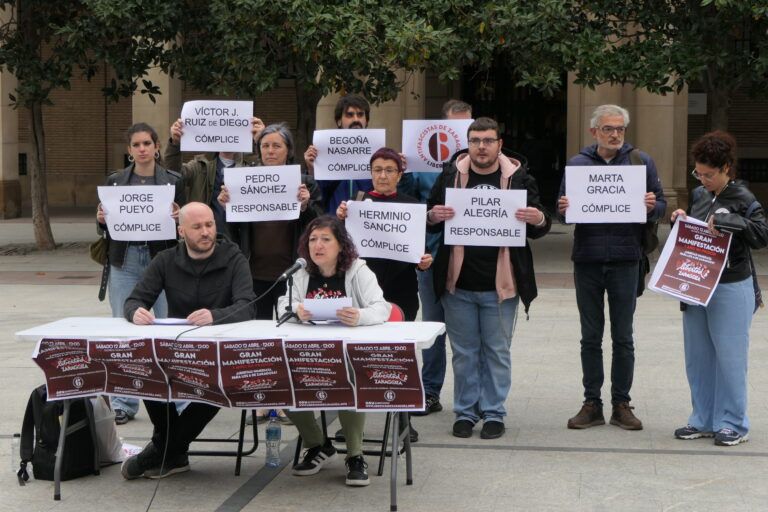 Libertad 6 de Zaragoza manifestación