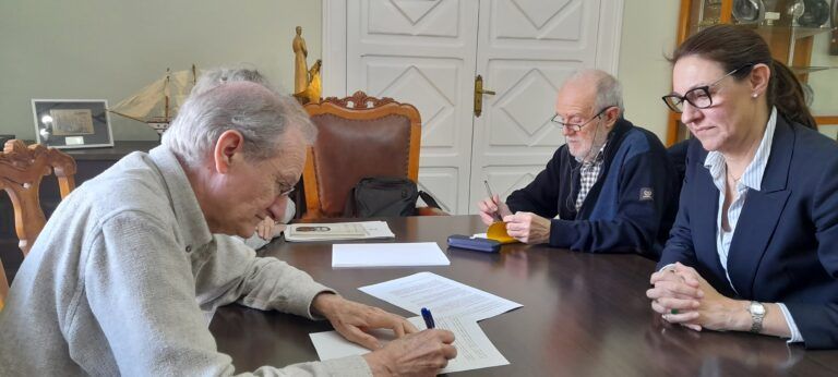 El Ayuntamiento de Barbastro y el Centro de Estudios del Somontano se unen para dar a conocer el fondo documental del consistorio acuerdo Ayuntamiento Barbastro