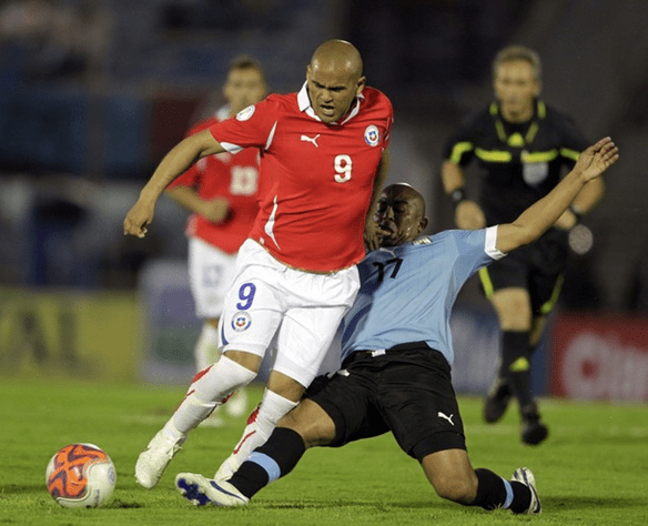 Humberto Suazo: una leyenda del fútbol chileno futbol chileno