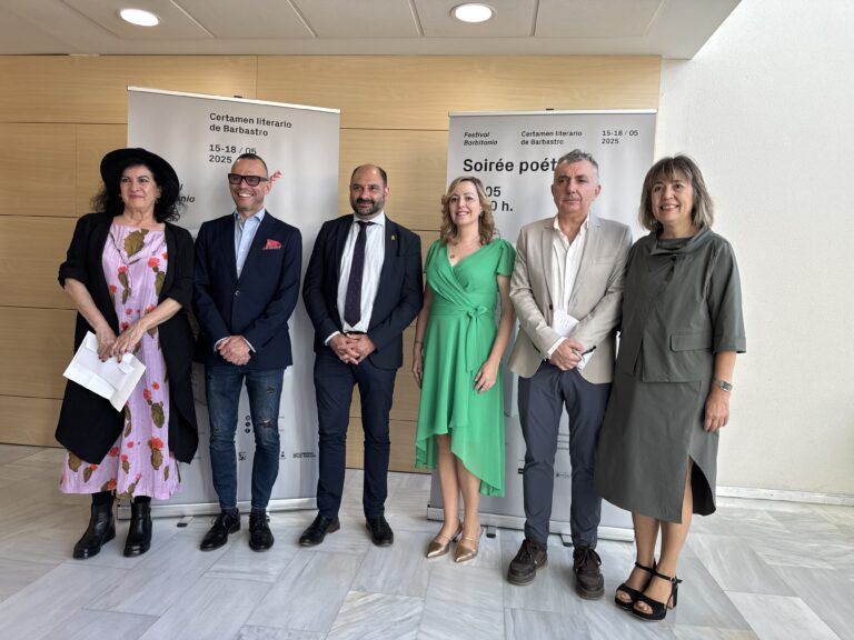 Dalmau y León ganan los premios literarios de Barbastro Premios Literarios Barbastro._RondaSomontano
