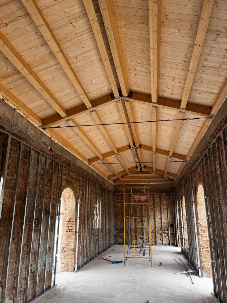 La DPH avanza en la rehabilitación de la antigua estación de Castejón del Puente apeadero Barbastro Monzón