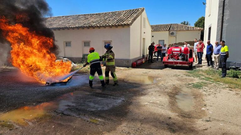 Equipos contra incendios para cinco pueblos del Alto Aragón equipos de primera intervención