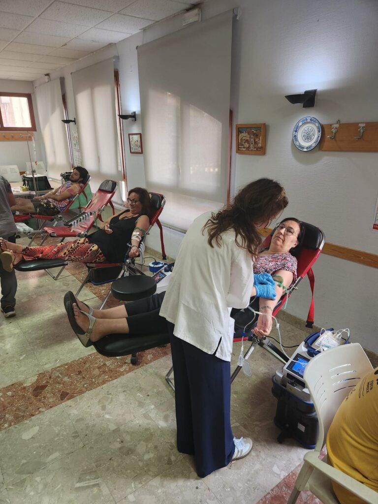 Histórica donación de sangre en San Esteban de Litera Donación de sangre