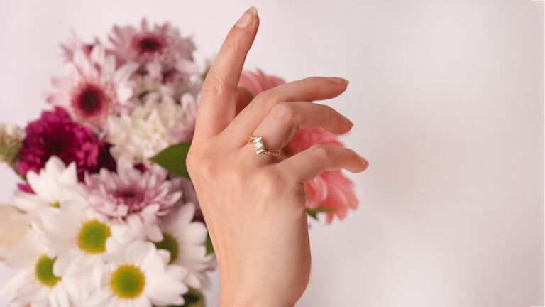 Subida del oro: cómo seguir soñando con un anillo perfecto sin gastar de más