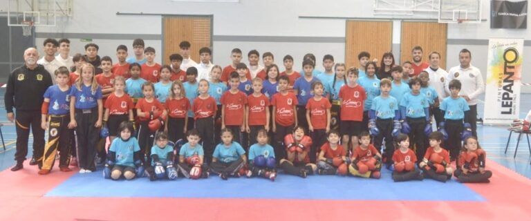 Barbastro acoge el IV Campeonato InterClubes de Kickboxing kickboxing barbastro