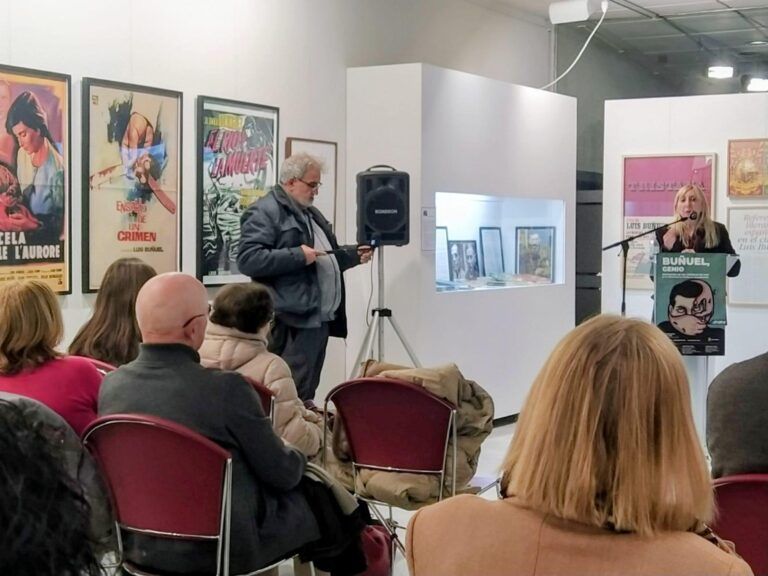 Barbastro expone los carteles originales de las películas de Buñuel exposición carteles Luis Buñuel Barbastro
