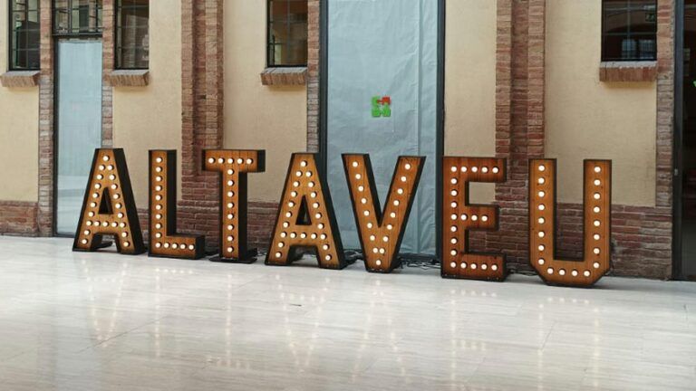 letras luminosas