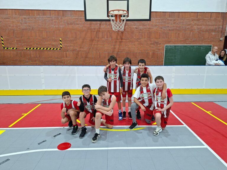 Circuito de mini basket del Unión Basket Barbastro Floristería Tella alevín masculina en Jaca