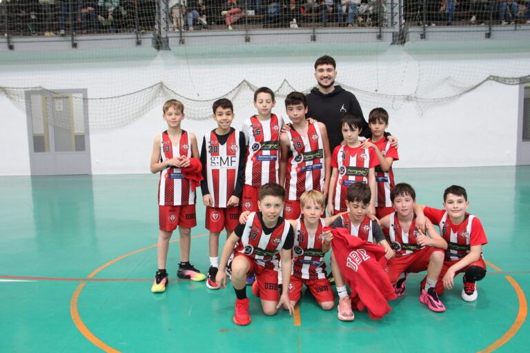 Unión Basket Barbastro.