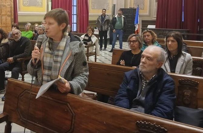 «Valentía para defender este hospital, no solo como un derecho sanitario esencial, sino también como un pilar económico fundamental para este territorio» Plataforma Defensa Hospital Barbastro