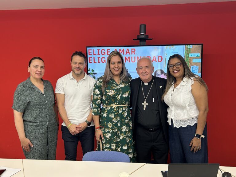 Cáritas Barbastro-Monzón presenta la Campaña de Caridad 2026: “Elige amar. Elige comunidad” Cáritas.