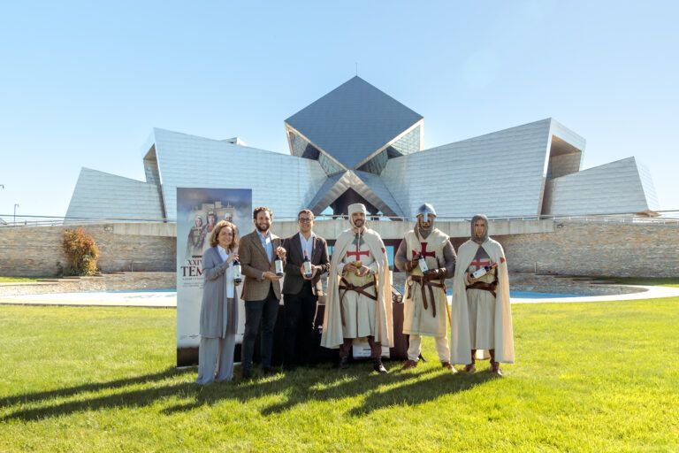 vino oficial Homenaje Templario Monzón