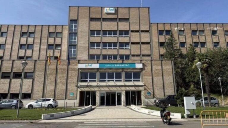Una cuarta oncóloga se incorpora a la plantilla del Hospital de Barbastro Fachada exterior del Hospital de Barbastro