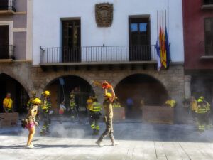 bomberos forestales aragon en el inicio huelga indefinida