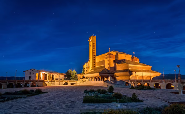 Precisiones de la Prelatura del Opus Dei sobre Torreciudad Torreciudad