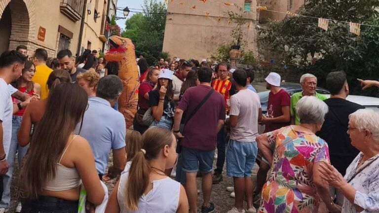 Fiestas de Naval 2026: programa completo en honor a la Virgen de los Dolores Fiestas de Naval 2026 en honor a la Virgen de los Dolores
